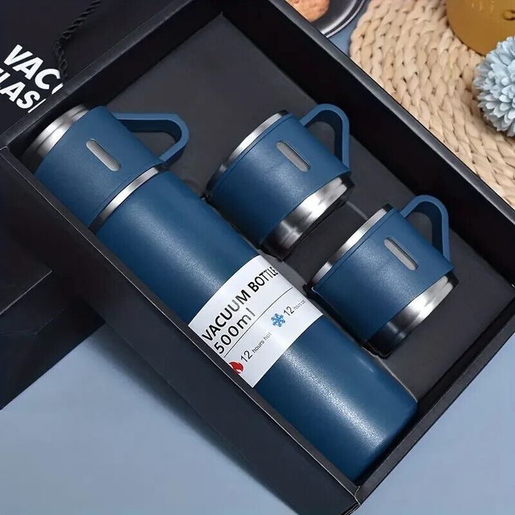 Vaccum Flask Set 500ML Hot/Cold Insulation - Random Colour